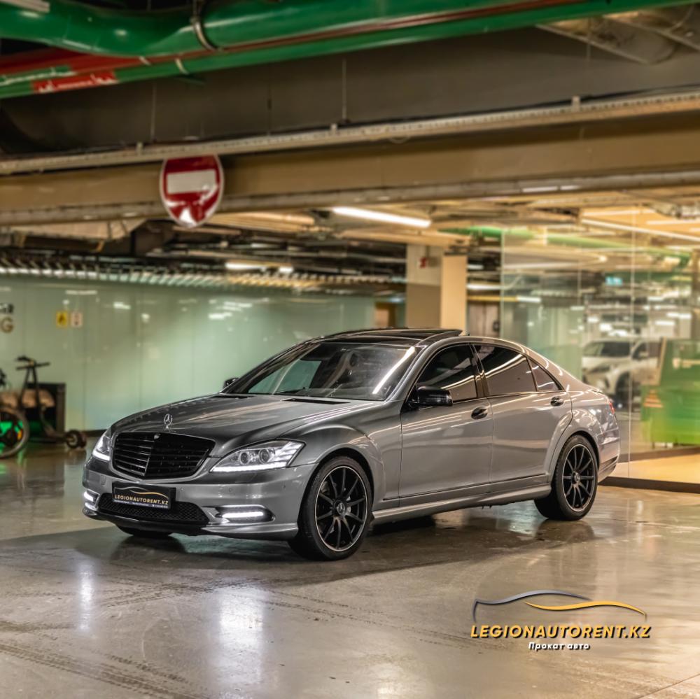 Mercedes-Benz S-Class W221 — аренда, от 55000 Br/сутки