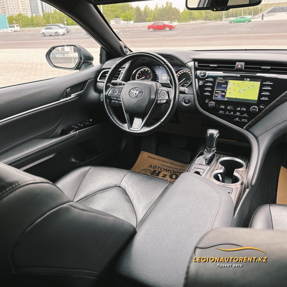 Toyota Camry XV70 Prestige Plus — фото 3