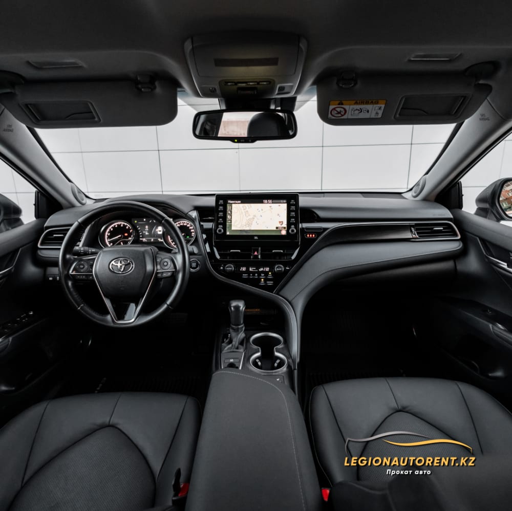 Toyota Camry XV75 — фото 3