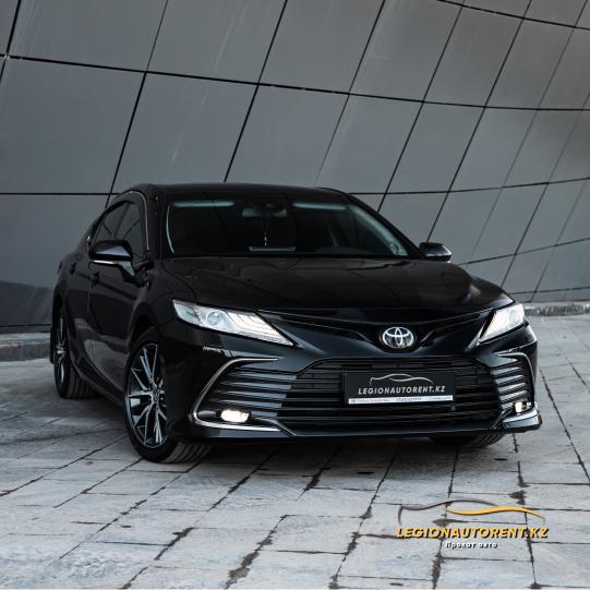 Toyota Camry XV75 — фото 2