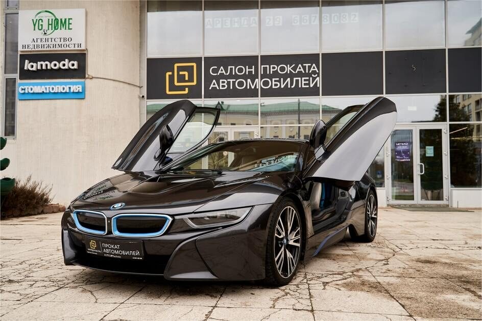 BMW i8 2017 года в аренду в Минске