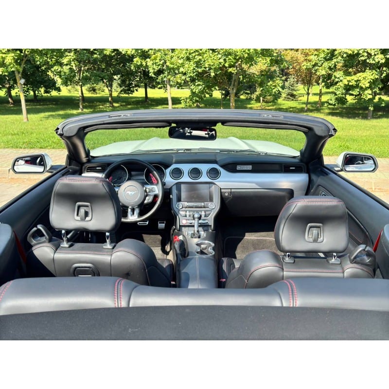 Ford Mustang 2018 года в аренду в Минске