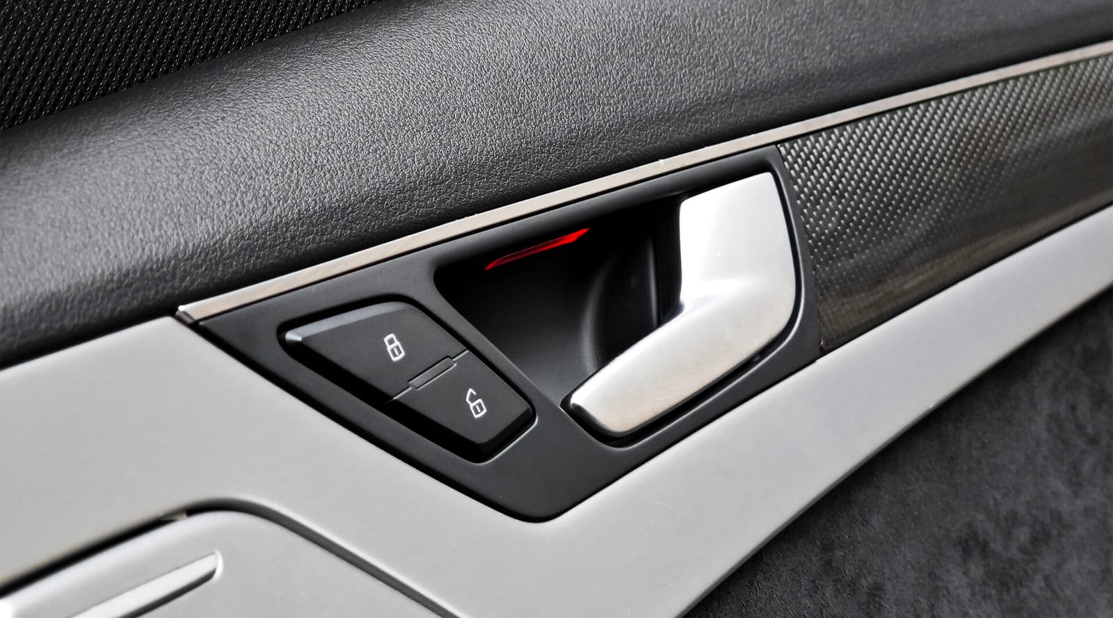Audi S8 — фото 2