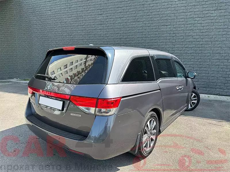 Honda Odyssey в аренду в Минске