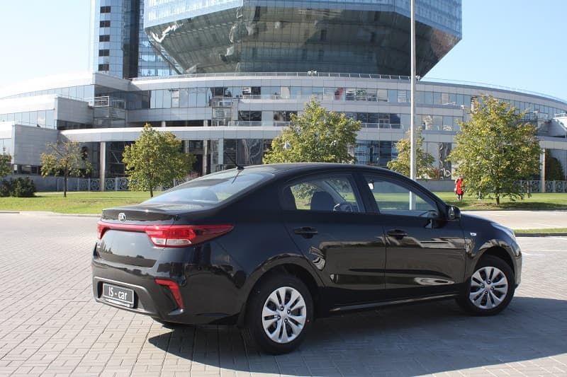 Kia Rio 2018 — фото 2