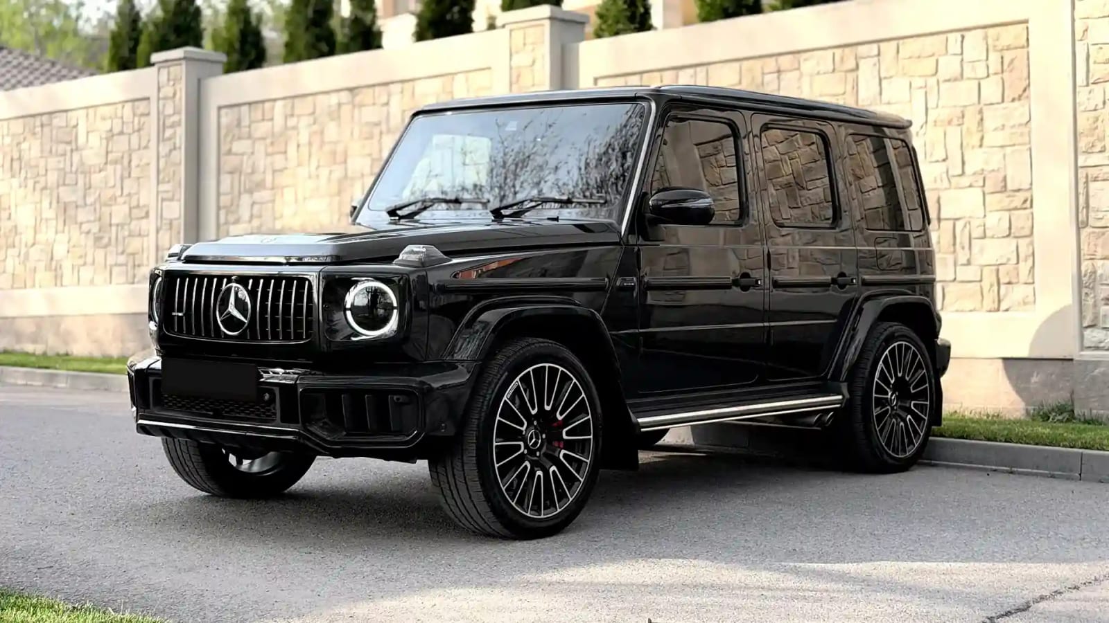 Mercedes-Benz G63 AMG 2023 — фото 2