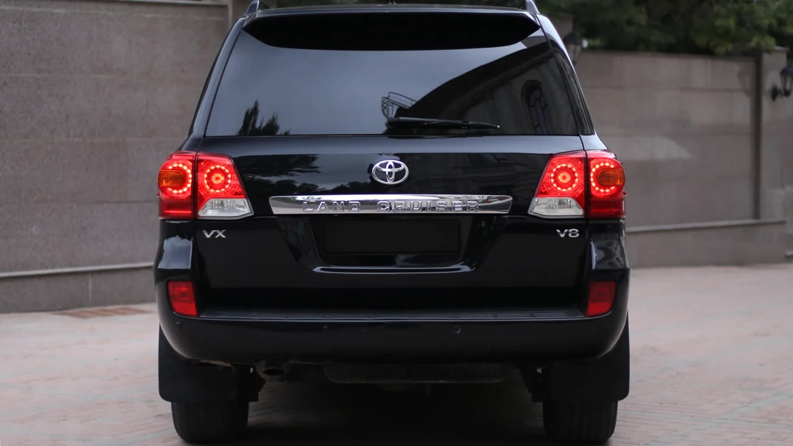 Toyota Land Cruiser 200 2014 — фото 2