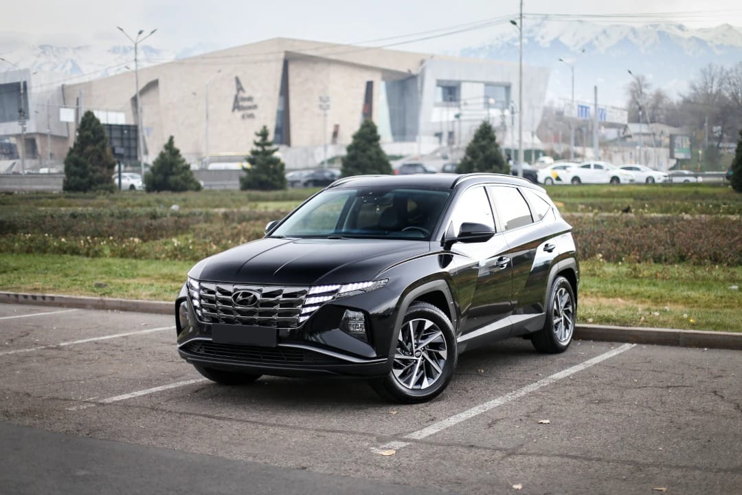 Hyundai Tucson 2023 — аренда от 30000 Br/сутки