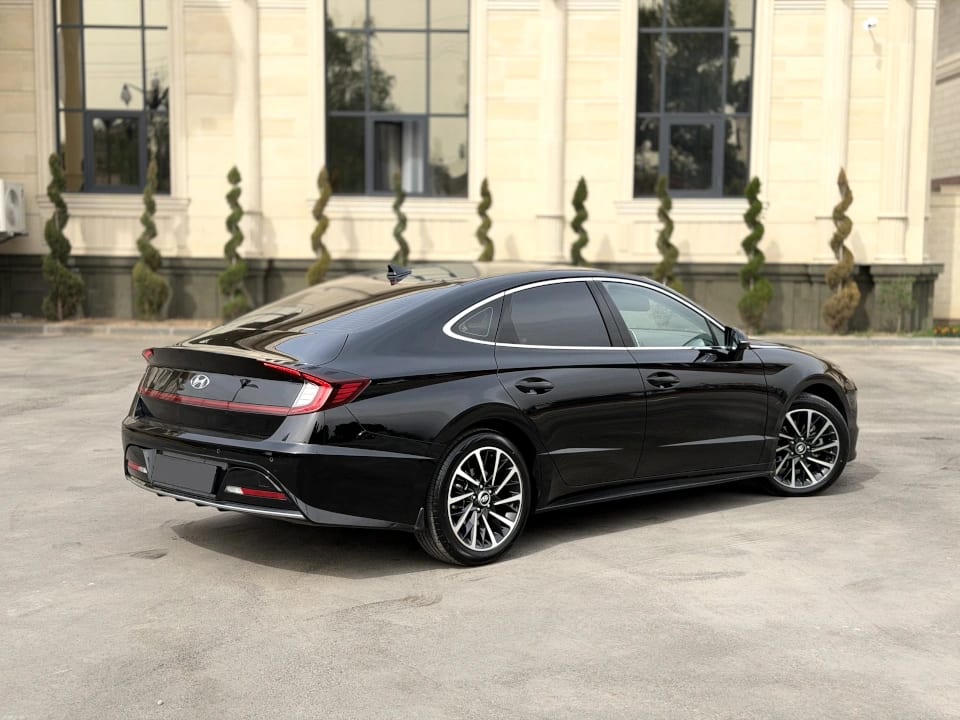 Hyundai Sonata 2023 — фото 2