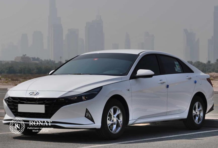 Hyundai Elantra 2022 — аренда от 28000 Br/сутки