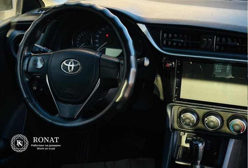 Toyota Corolla — фото 2