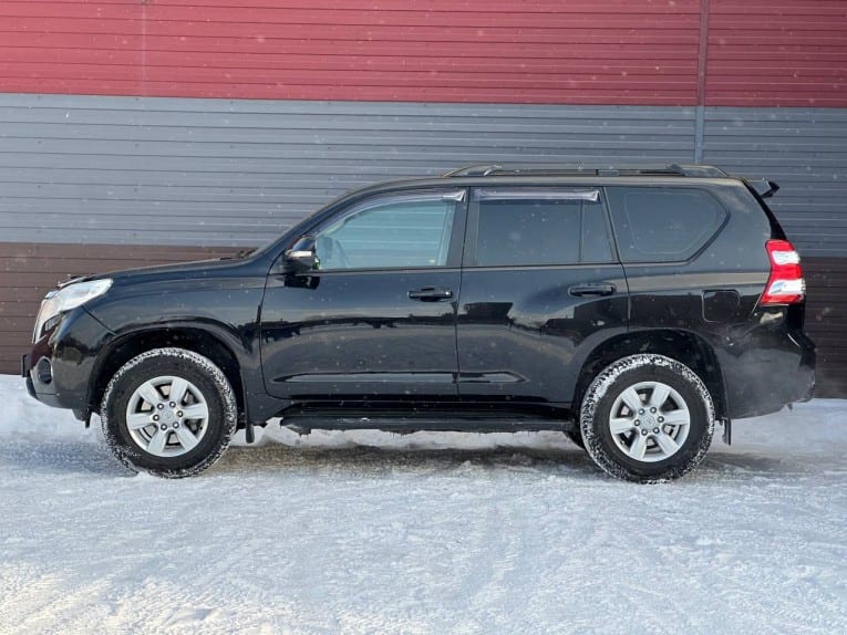 Toyota Land Cruiser Prado 150 2014 — фото 4