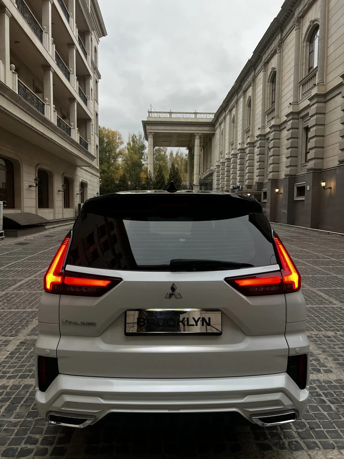 Mitsubishi Xpander 2023 — фото 3