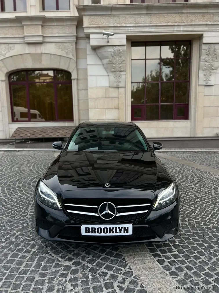 Mercedes-Benz C180 2024 — аренда от 40000 Br/сутки