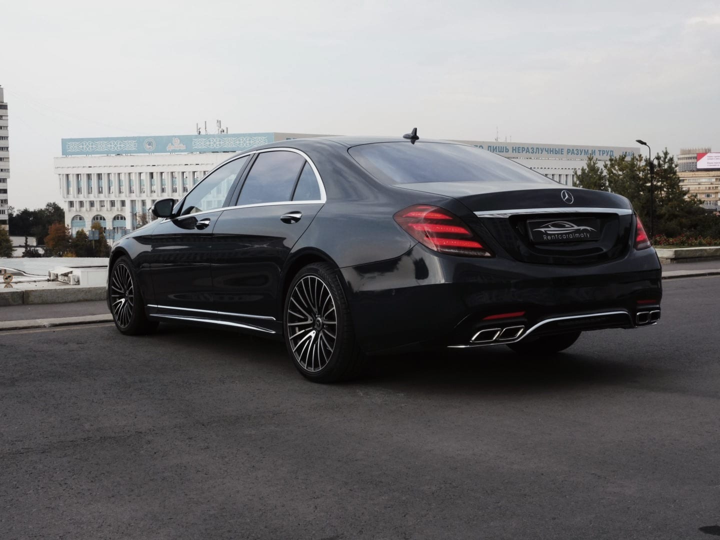 Mercedes-Benz S-класс W222 2017 — фото 2