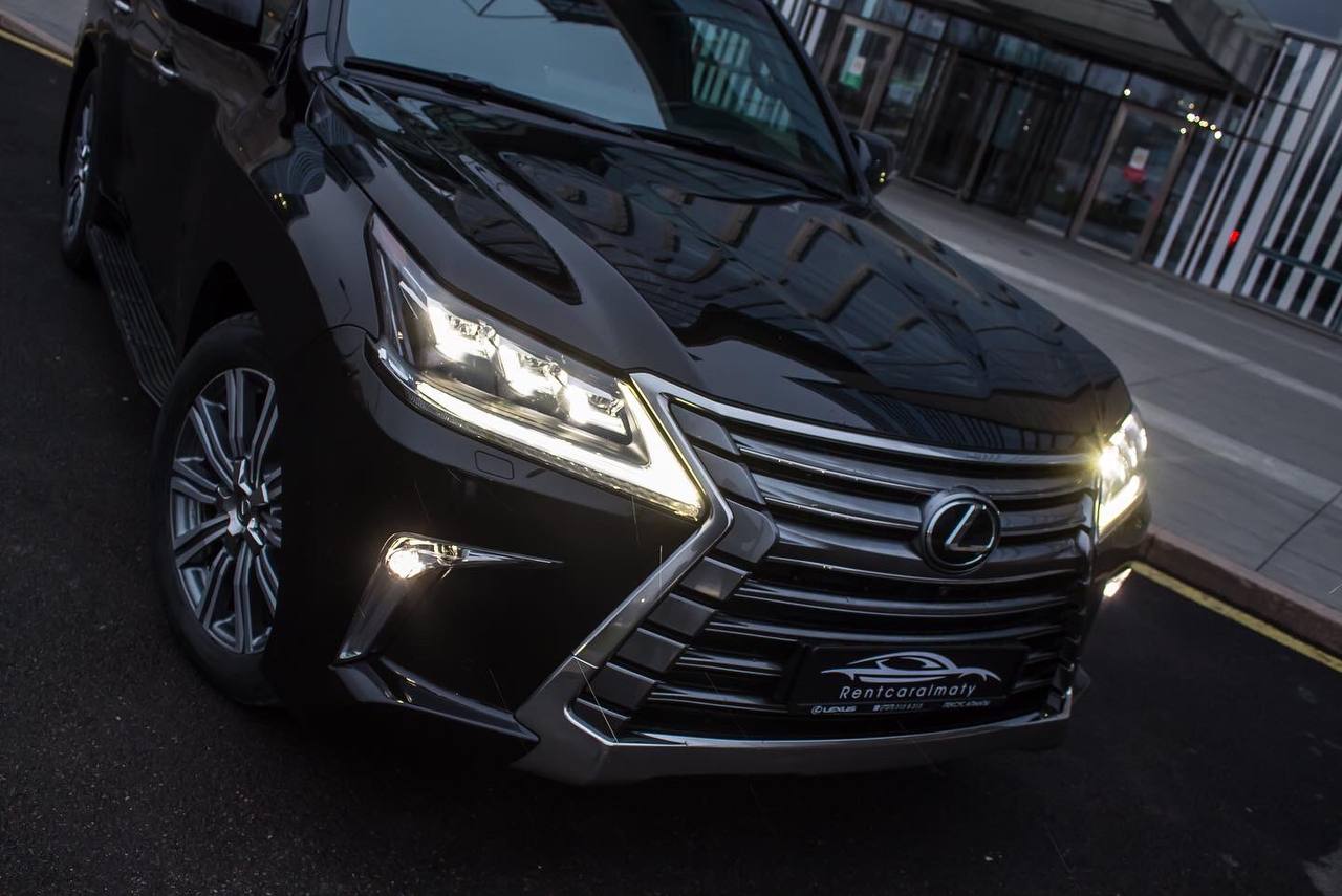 Lexus LX 570 2018 — фото 2