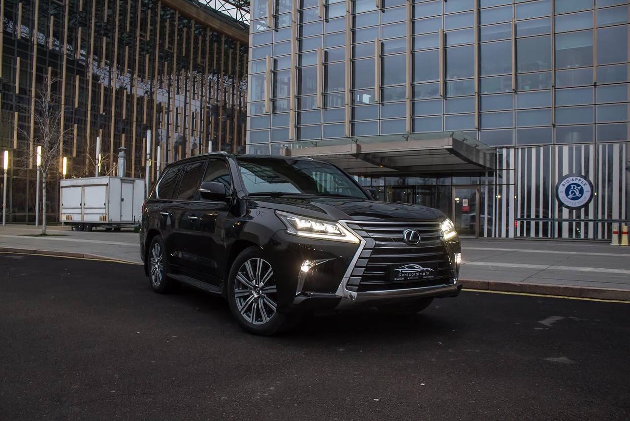 Lexus LX 570 2018 — фото 4