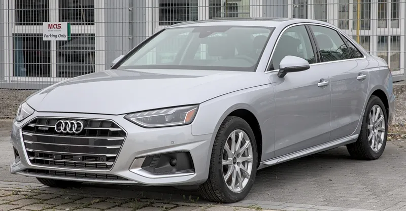 Audi A4 — аренда от 25000 Br/сутки