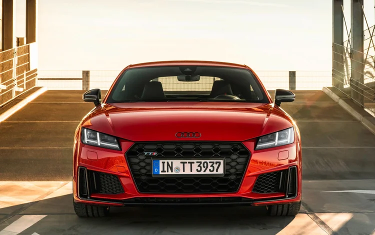 Audi TT — аренда от 38000 Br/сутки