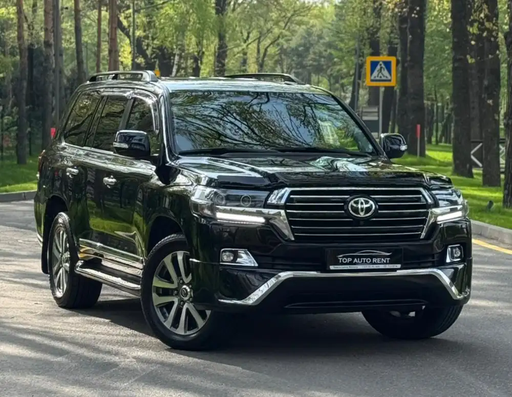 Toyota Land Cruiser 200 2018 — аренда от 70000 Br/сутки