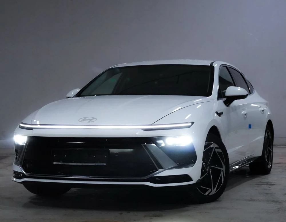 Hyundai Sonata 2024 — аренда от 35000 Br/сутки