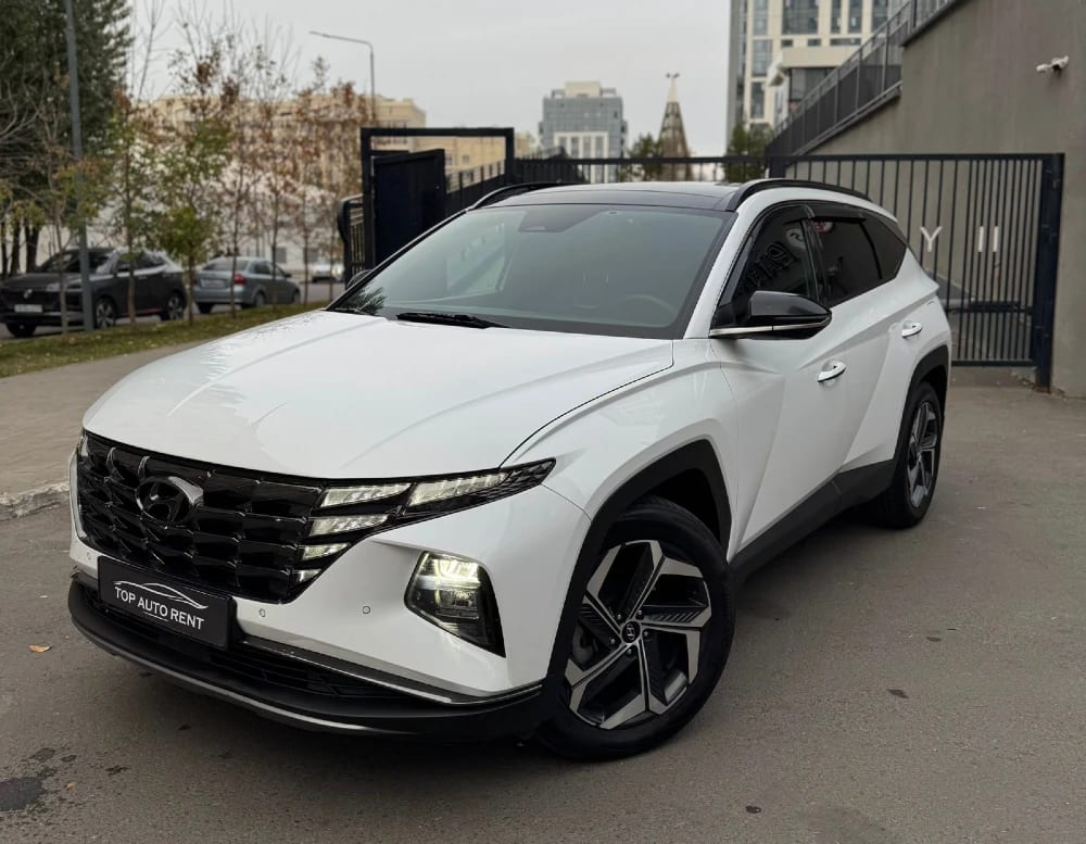 Hyundai Tucson 2023 — аренда от 35000 Br/сутки