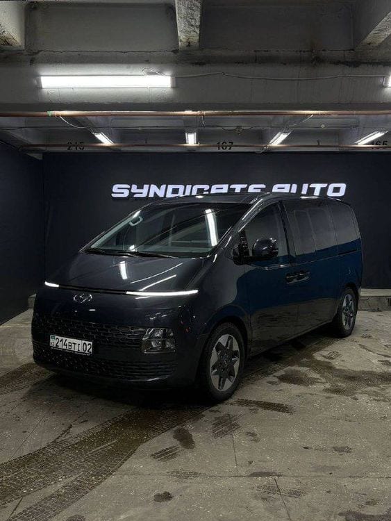 Hyundai Staria 2025 — аренда от 75000 Br/сутки