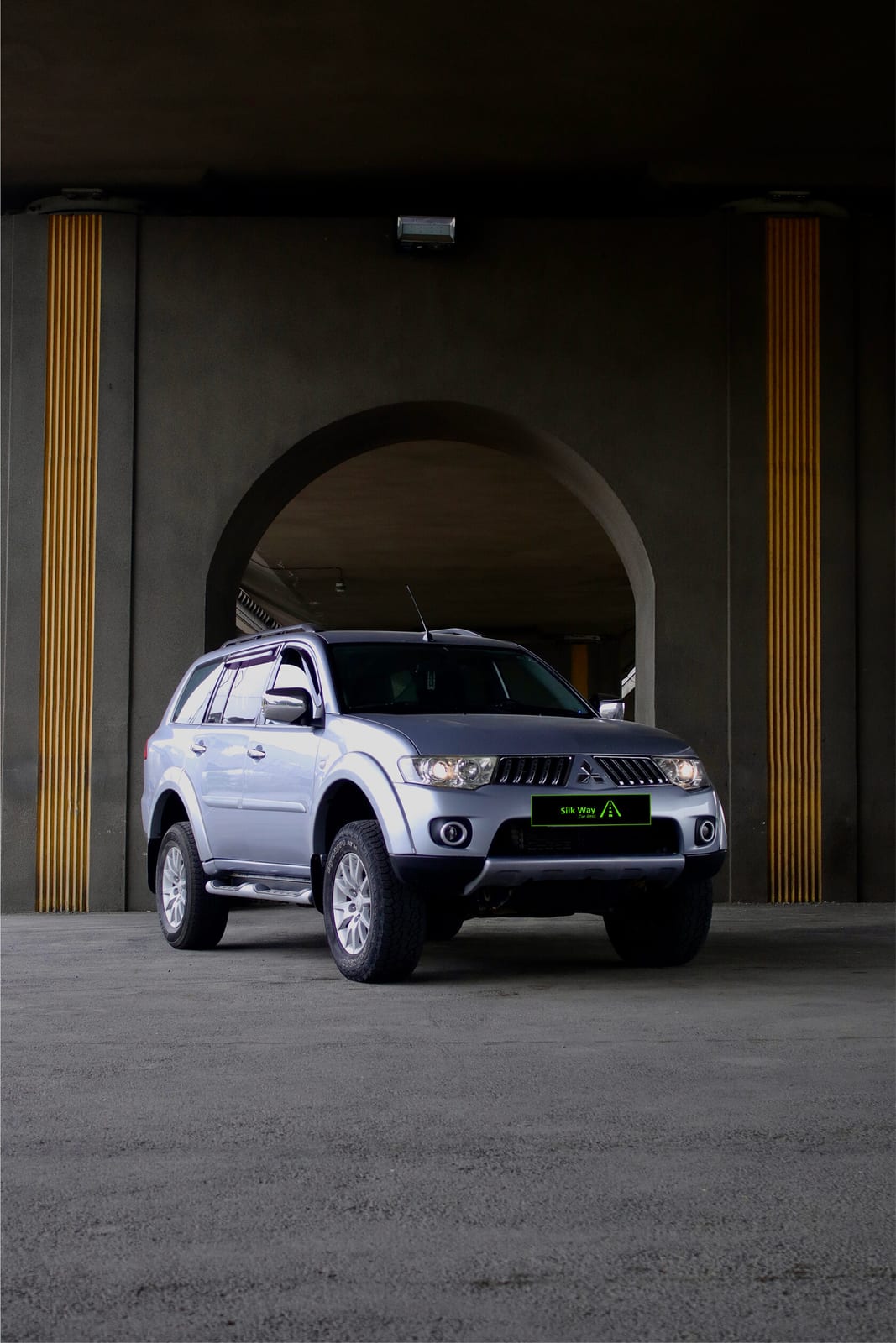Mitsubishi Pajero Sport — фото 2
