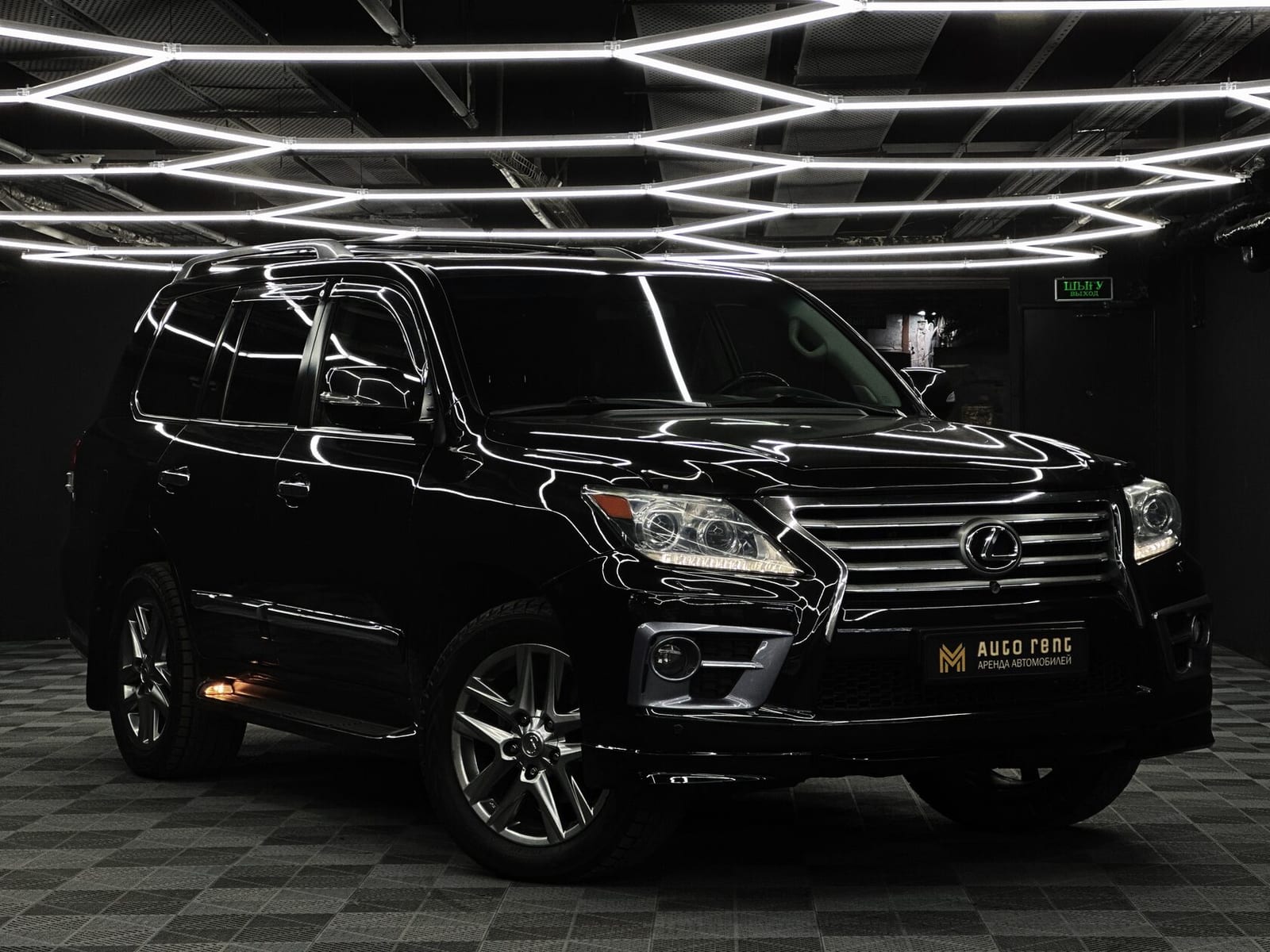 Lexus LX570 2012 — фото 2