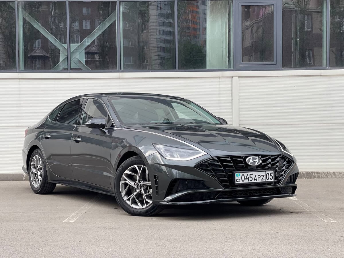 Hyundai Sonata 2022 — аренда от 40000 Br/сутки