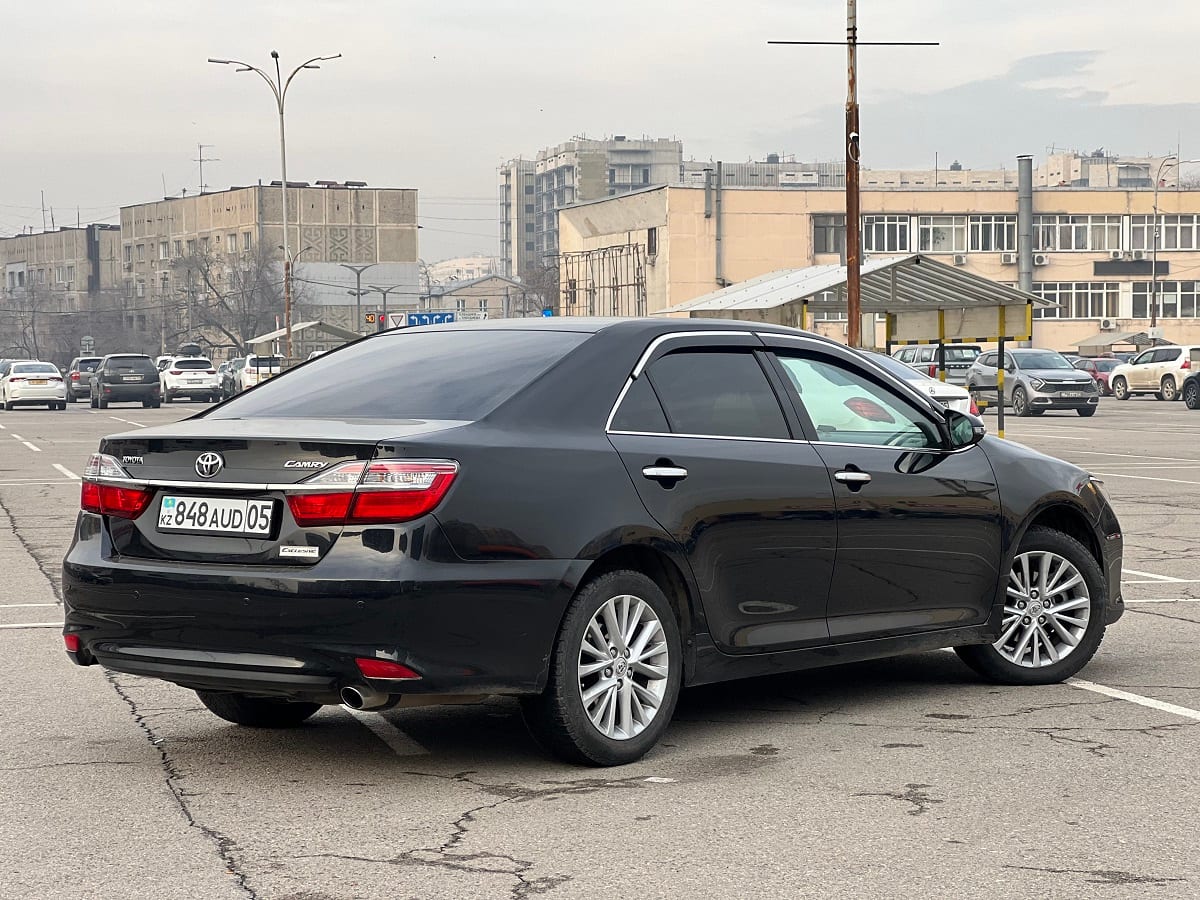 Toyota Camry 55 Exclusive — фото 2