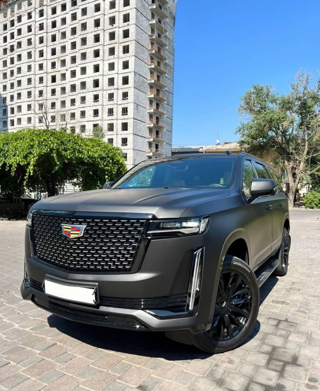 Cadillac Escalade — аренда от 350000 Br/сутки