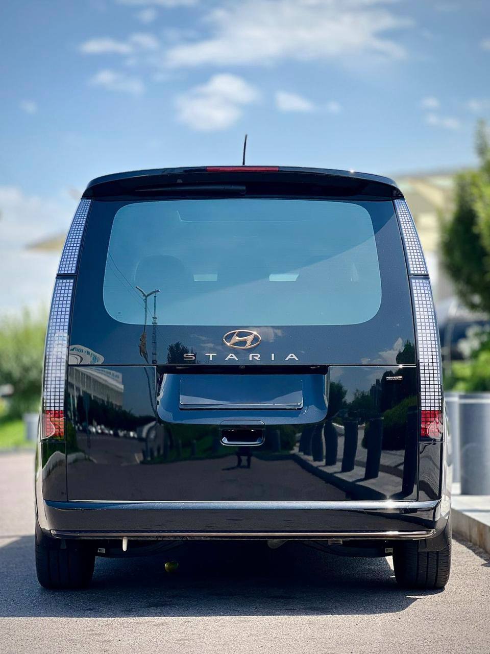 Hyundai Staria — фото 2