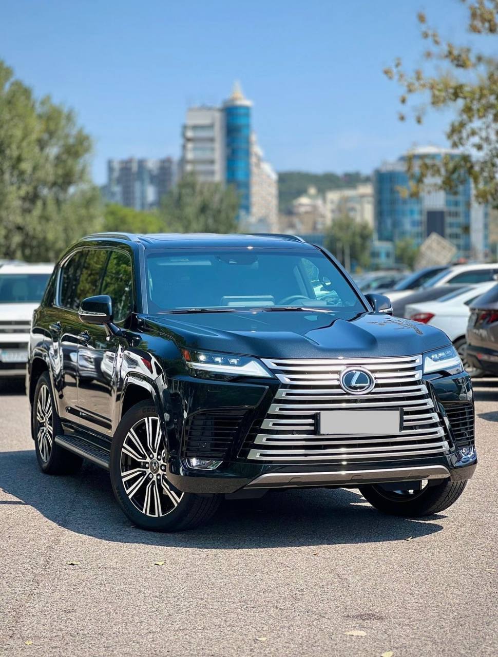 Lexus LX 600 — аренда от 400000 Br/сутки