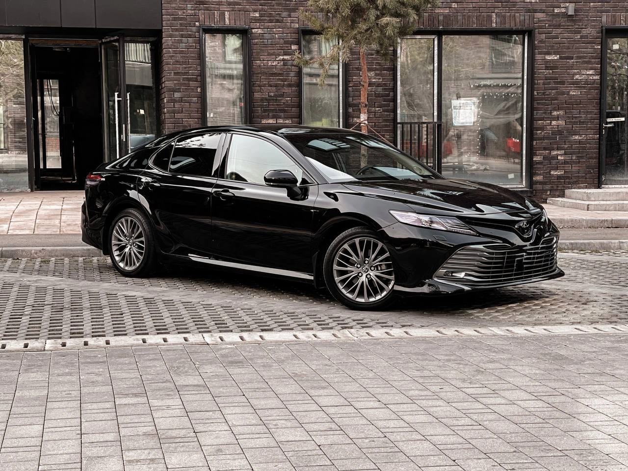 Toyota Camry 70 — аренда от 35000 Br/сутки