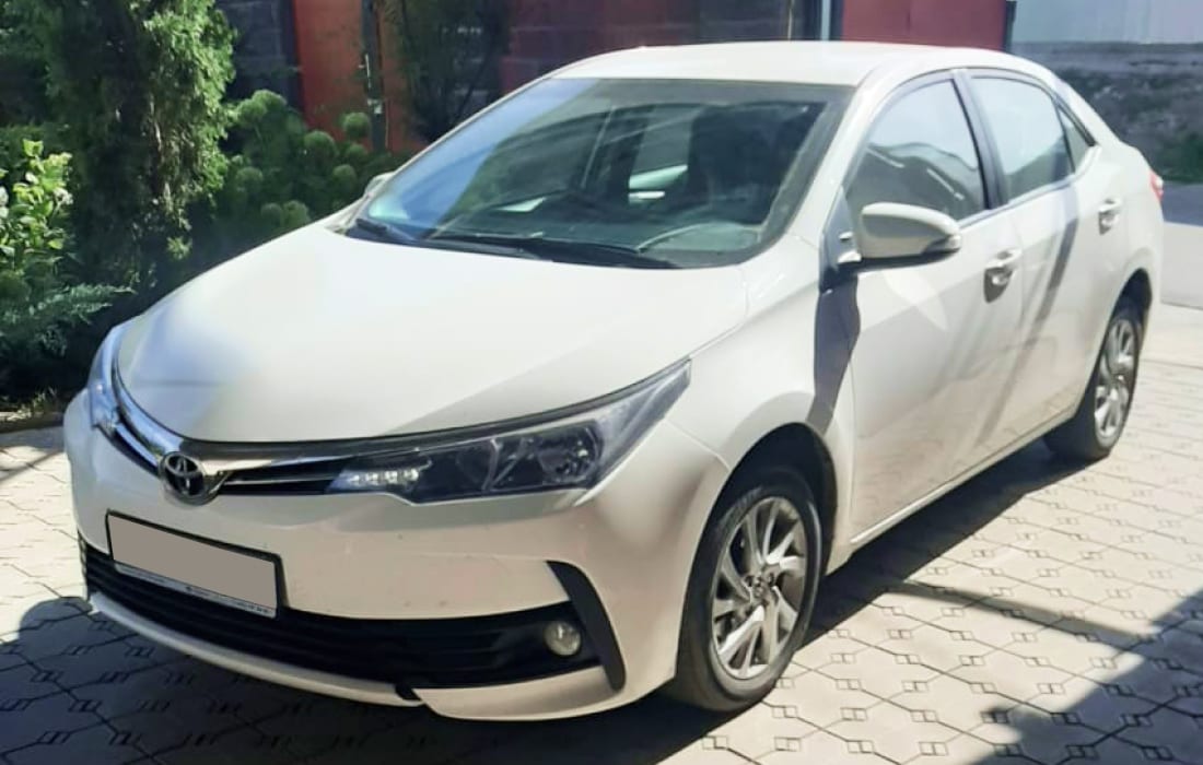 Toyota Corolla 2016 — аренда от 15000 Br/сутки