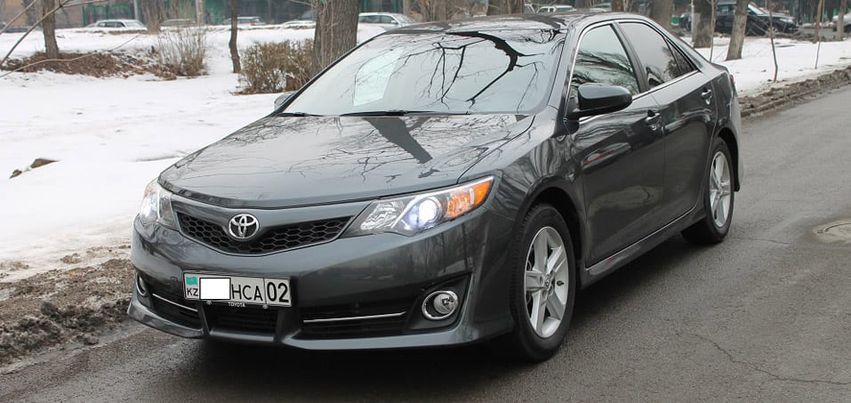 Toyota Camry 2013 — аренда от 20000 Br/сутки