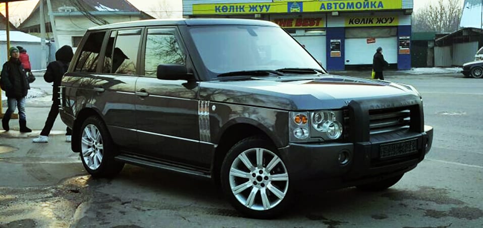 Land Rover Range Rover 2006 — аренда от 20000 Br/сутки