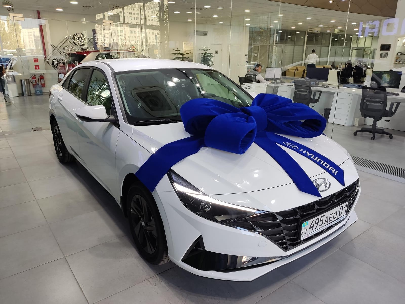 Hyundai Elantra 2022 — аренда от 30000 ₸/сутки