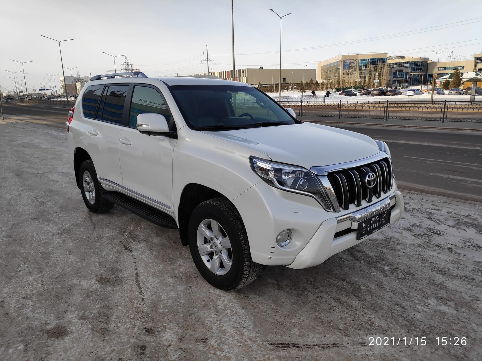 Toyota Land Cruiser Prado 150 2014 — фото 2