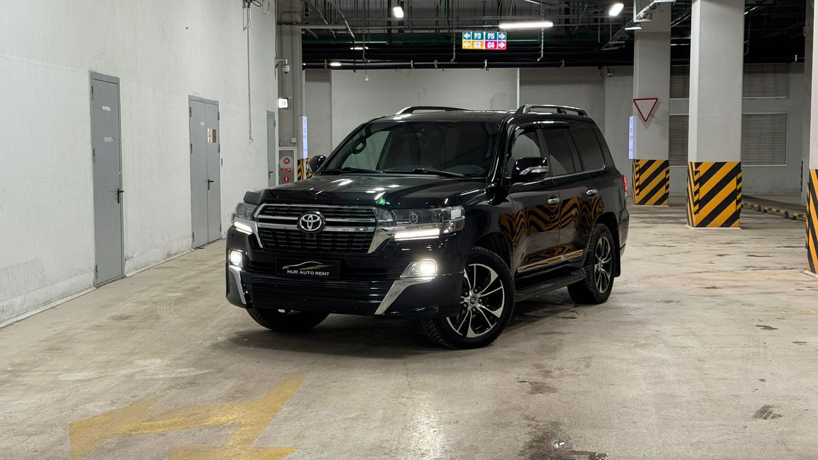 Toyota Land Cruiser 200 2018 — аренда от 80000 ₸/сутки