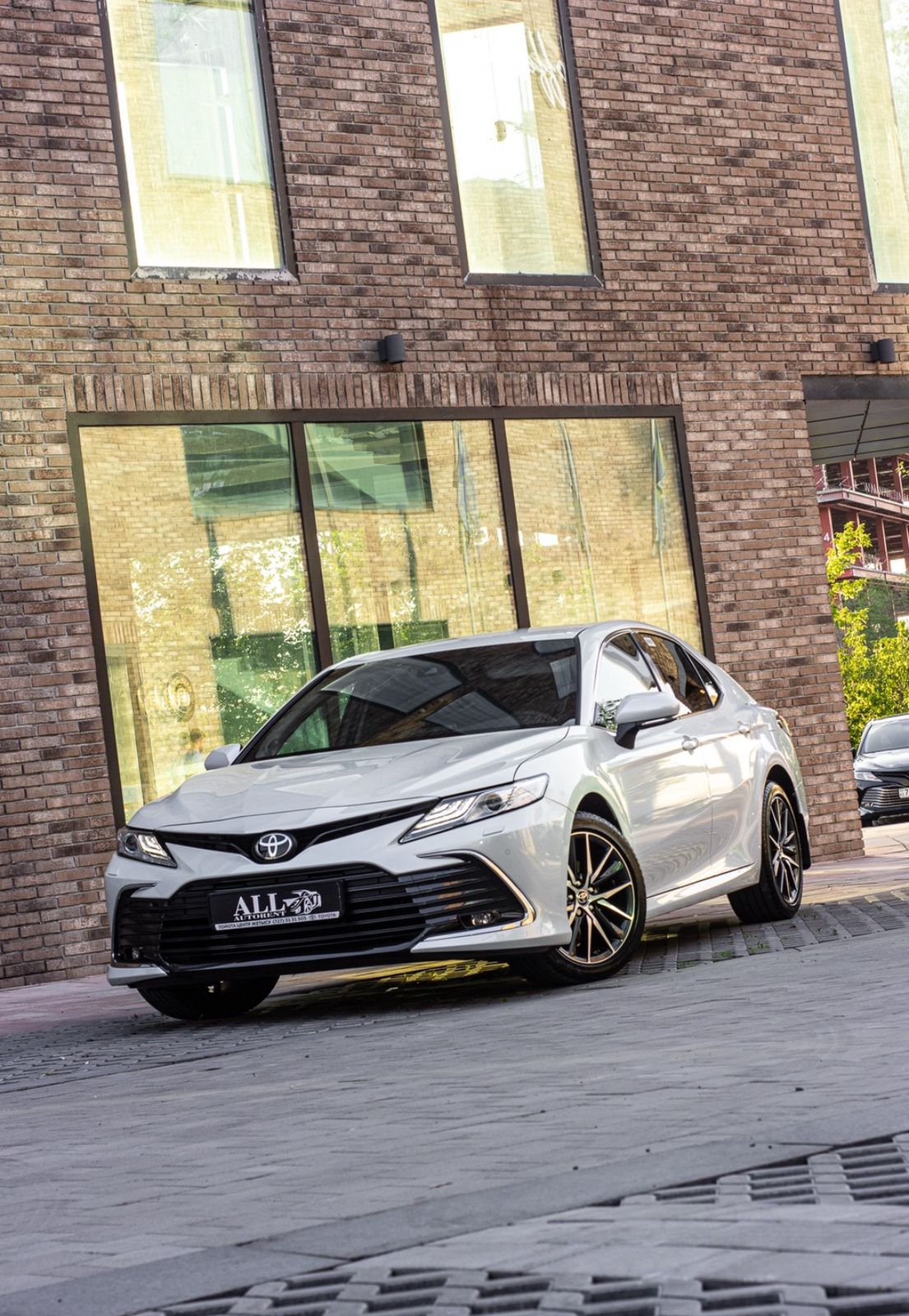 Toyota Camry 2022 — аренда от 50000 ₸/сутки
