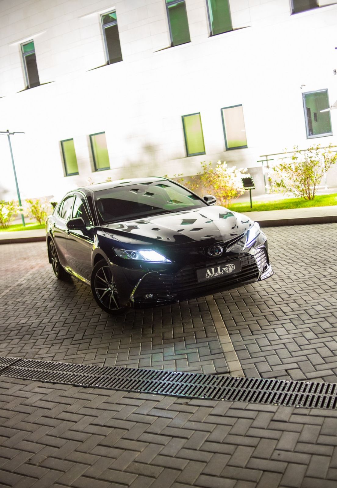 Toyota Camry 2022 — аренда от 50000 ₸/сутки