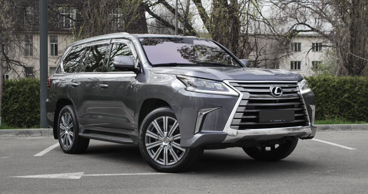 Lexus LX570 2019 — фото 2