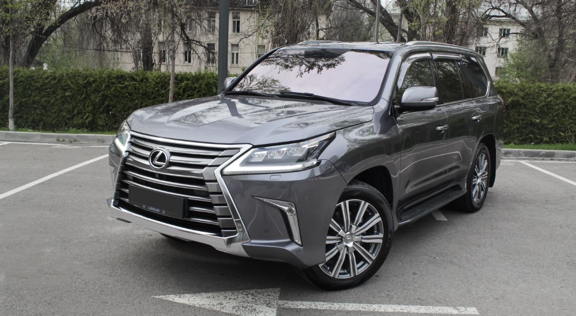 Lexus LX570 2019 — фото 3
