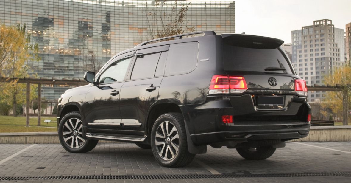 Toyota Land Cruiser 2020 — фото 4