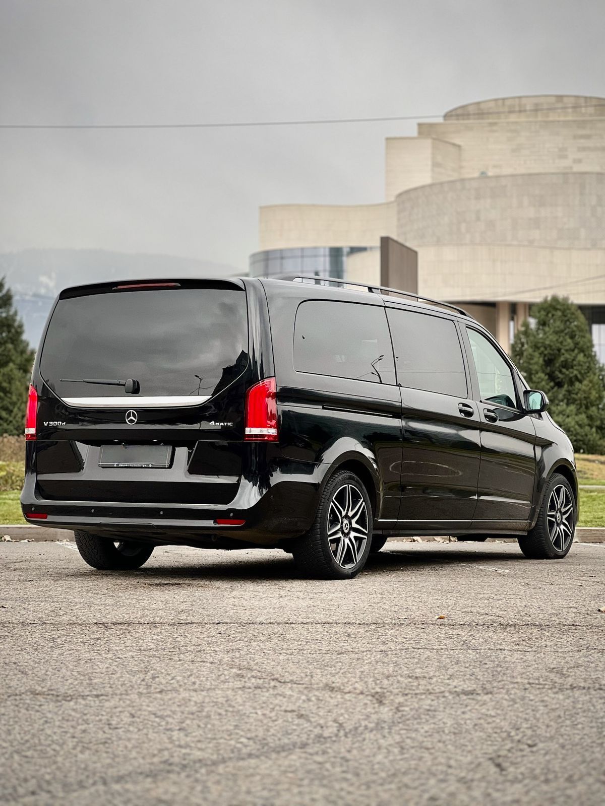 Mercedes-Benz V-Class — фото 2