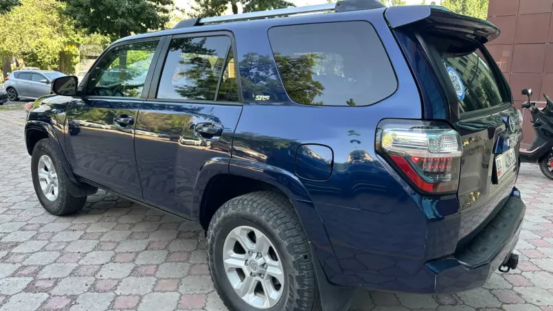 Toyota 4Runner 2019 — фото 3