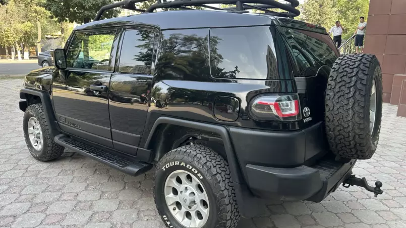 Toyota FJ Cruiser 2008 — фото 4