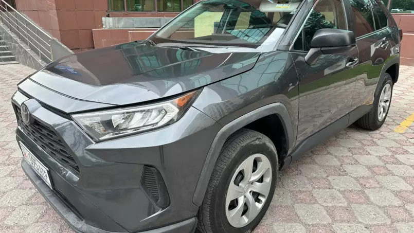 Toyota RAV4 2019 — аренда от 6960 сом/сутки